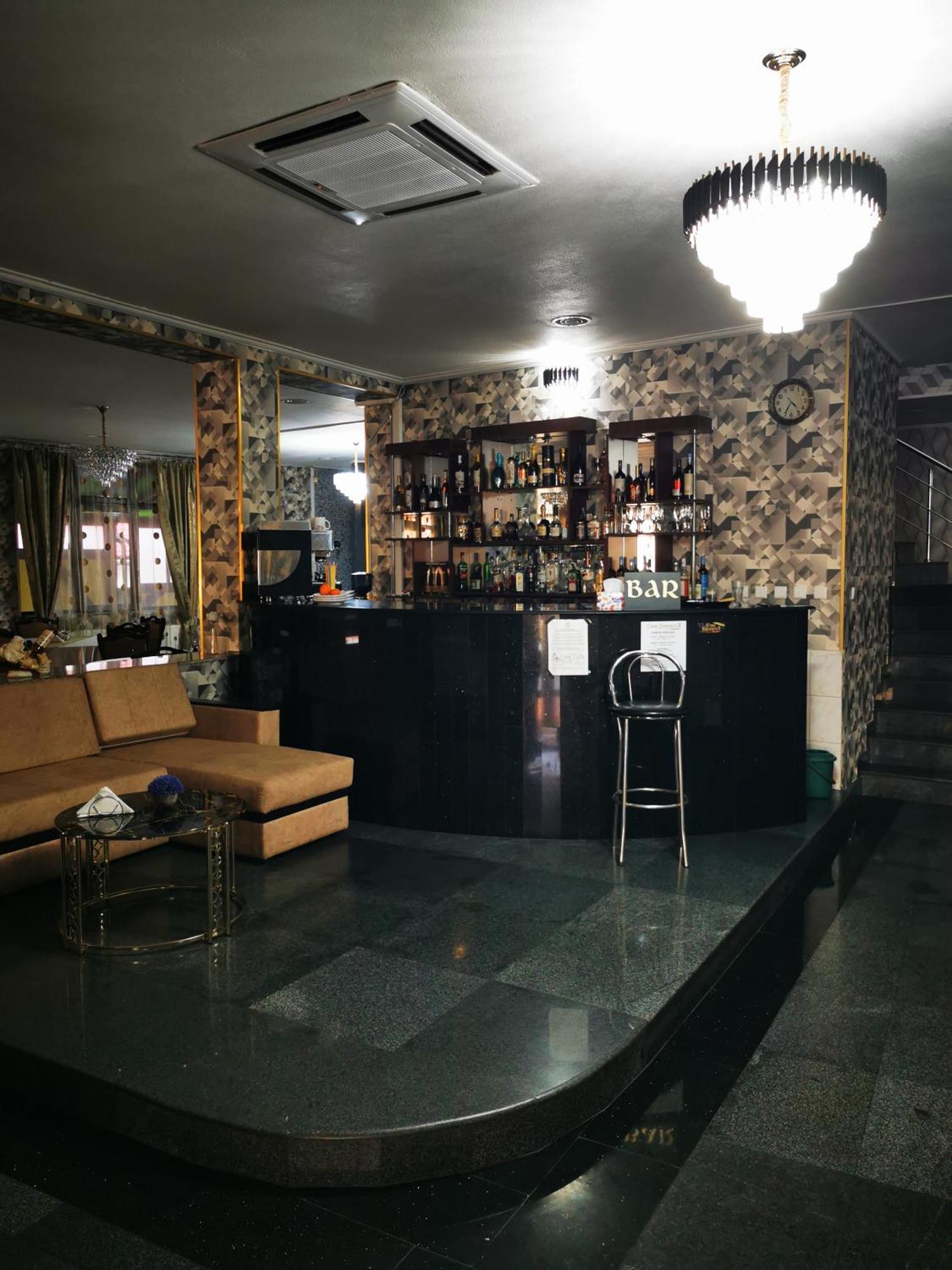 Casa Simescu II Pansiyon Caransebeş Dış mekan fotoğraf